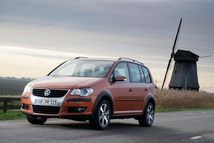  Volkswagen CrossTouran TSI 2007 года  (фото 17 из 46)